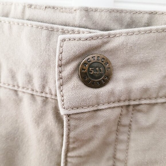5.11 Tactical Pants Mens Tag Size 34/32 Beige Cargo Cotton Canvas Pockets 74251 - Picture 7 of 14